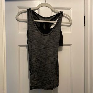 Lululemon athletica top